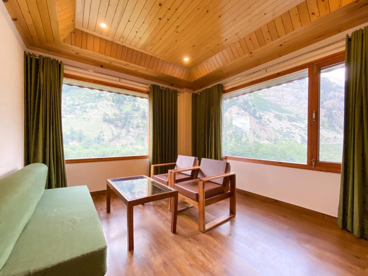 Hotel Batseri Sāngla Pokoj fotografie