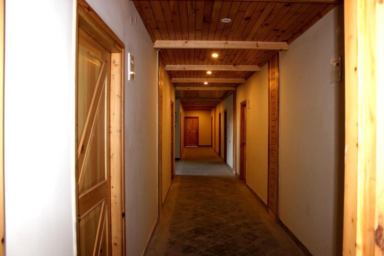 Hotel Batseri Sāngla Exteriér fotografie